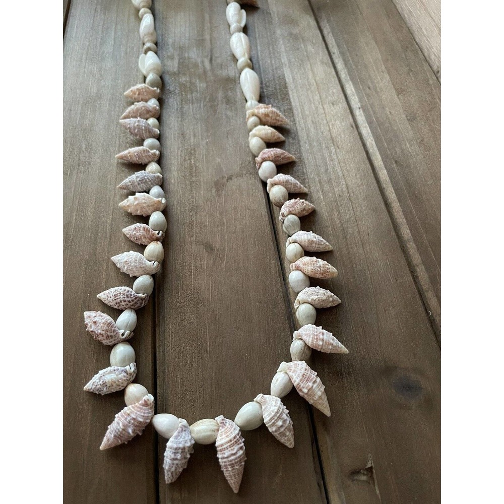 Vintage Shell Lei - Necklace - Rare LARGE Shells - 30”